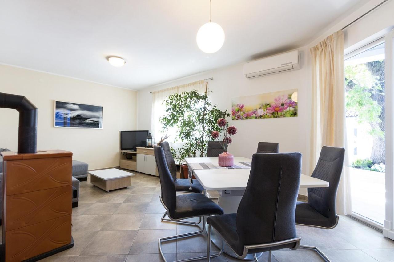 Apartment Carmen Πούλα Εξωτερικό φωτογραφία